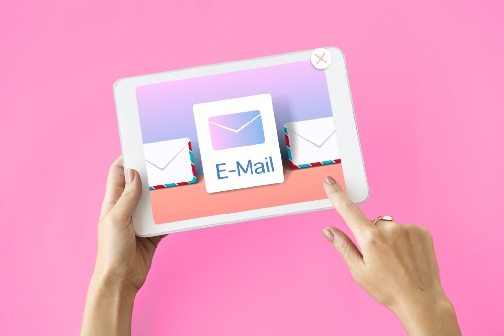 It can be efficient to email multiple recipients when you have a message that's relevant to all of them